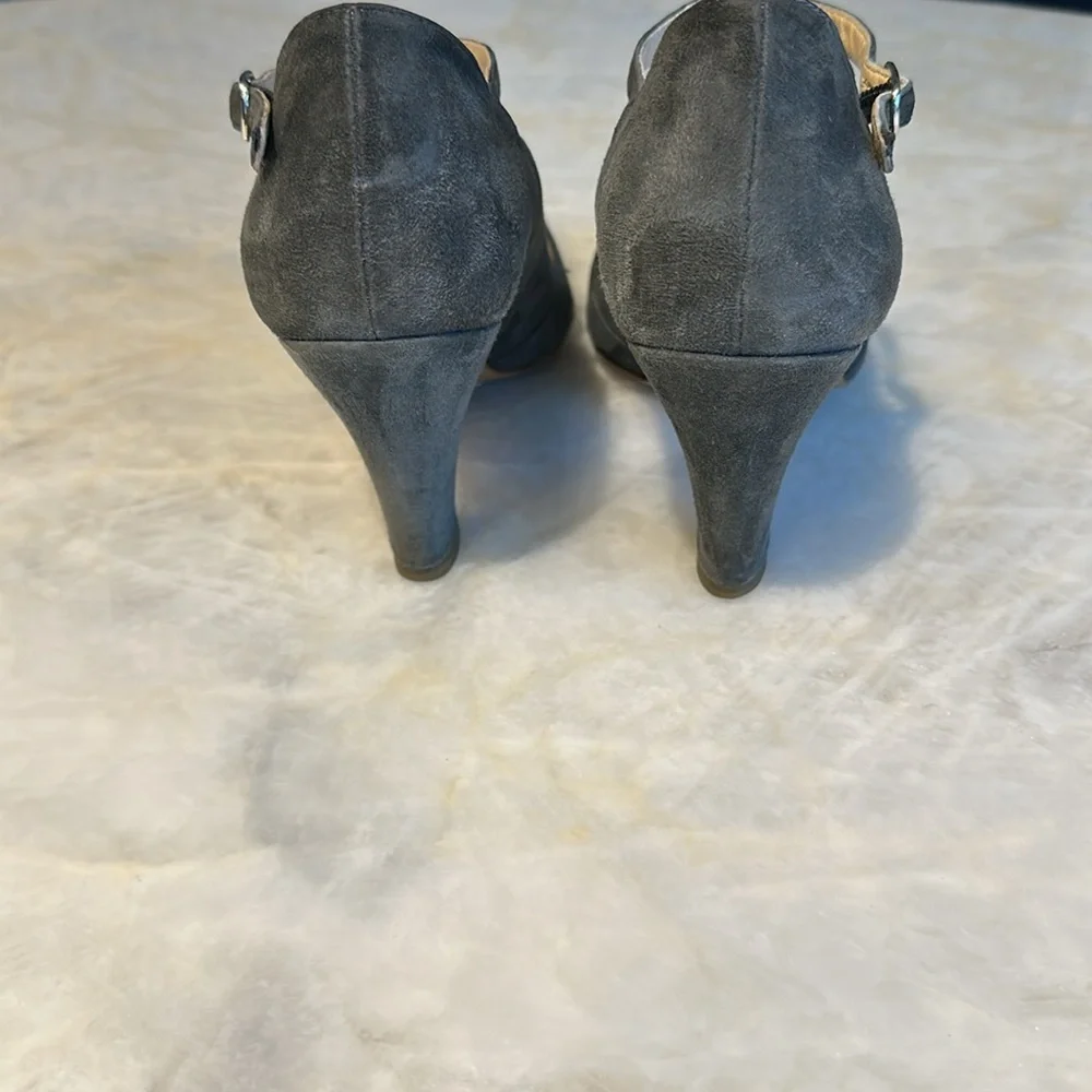 Andre Assous Black T-Strap Heels - Picture 3 of 5